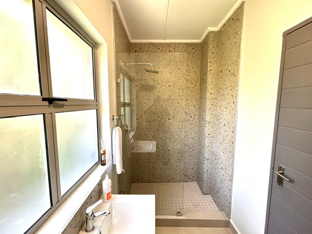 1 Bedroom Property for Sale in Linbro Park Gauteng