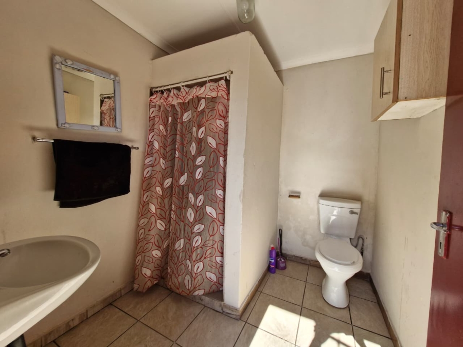 To Let 1 Bedroom Property for Rent in Daveyton Gauteng