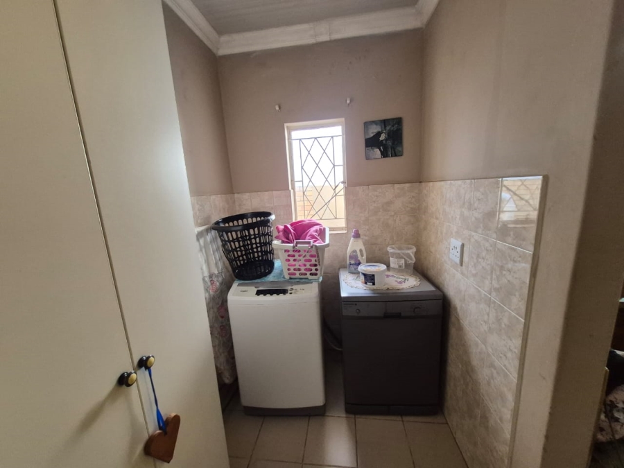 3 Bedroom Property for Sale in Lyttelton Manor Gauteng
