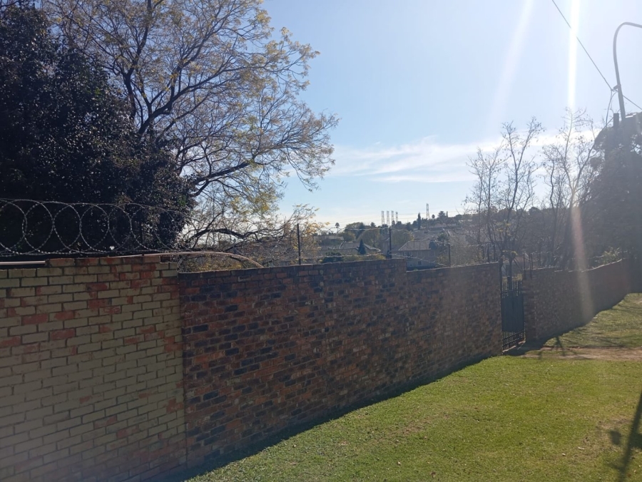 5 Bedroom Property for Sale in Dunsevern Gauteng