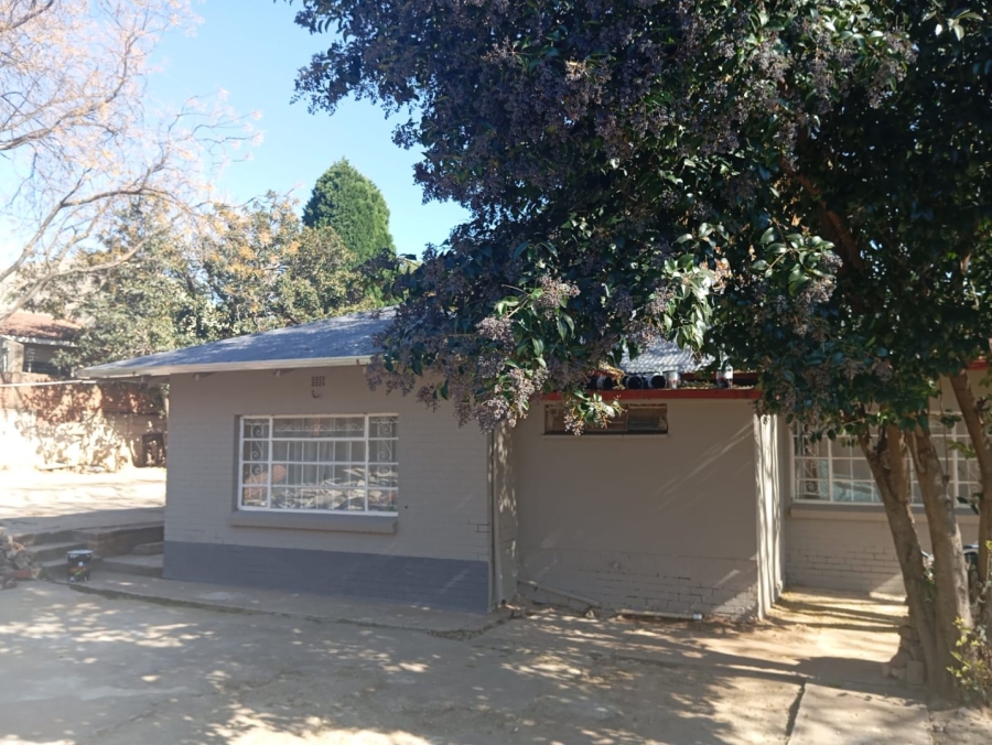 5 Bedroom Property for Sale in Dunsevern Gauteng