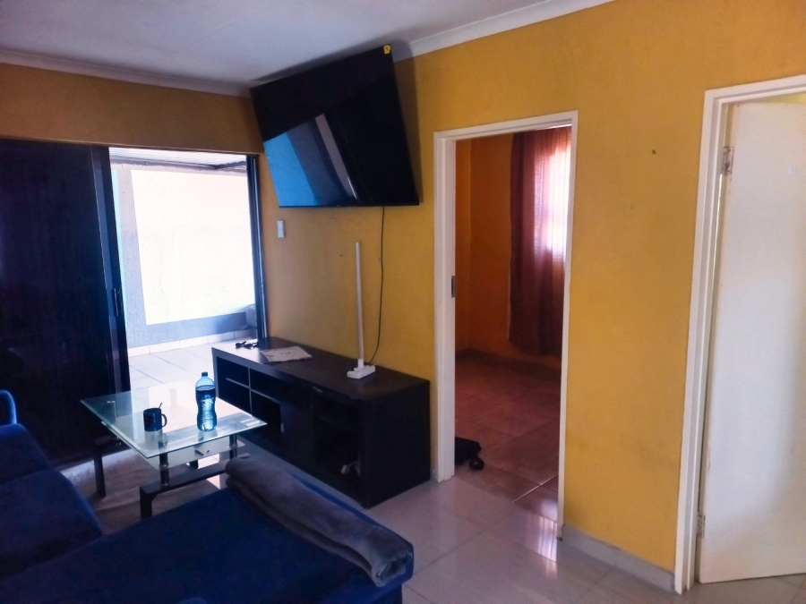 3 Bedroom Property for Sale in Windmill Park Gauteng