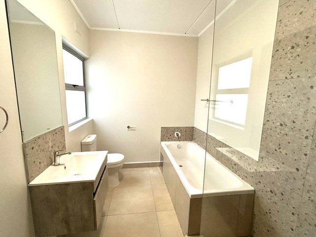 2 Bedroom Property for Sale in Linbro Park Gauteng