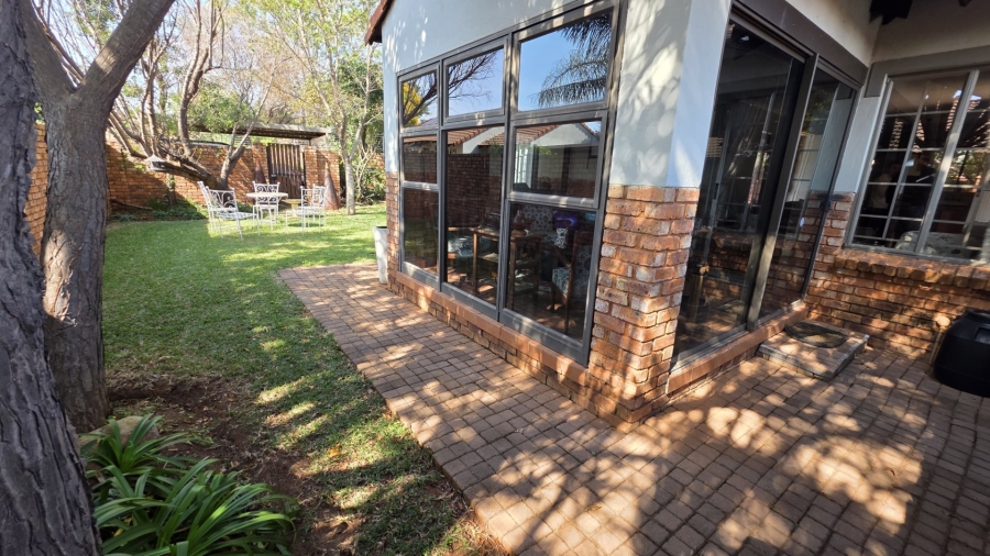 2 Bedroom Property for Sale in Montana Tuine Gauteng