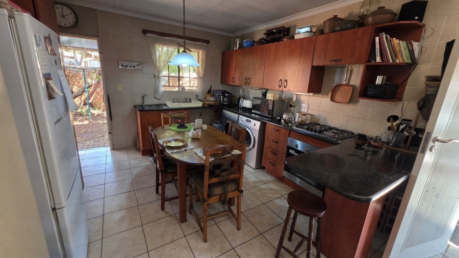 2 Bedroom Property for Sale in Montana Tuine Gauteng