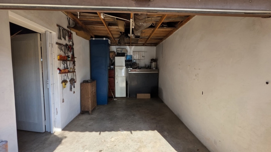 2 Bedroom Property for Sale in Montana Tuine Gauteng