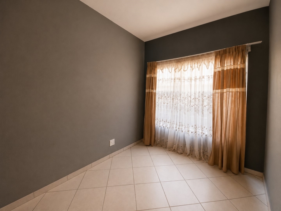 2 Bedroom Property for Sale in Croydon Gauteng