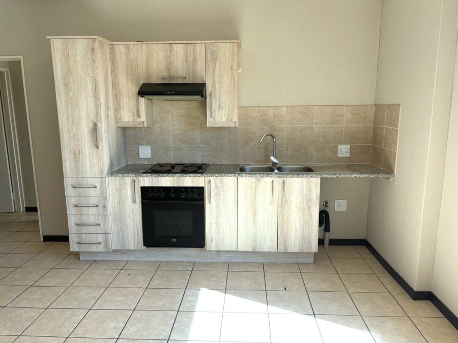 1 Bedroom Property for Sale in Wilgeheuwel Gauteng