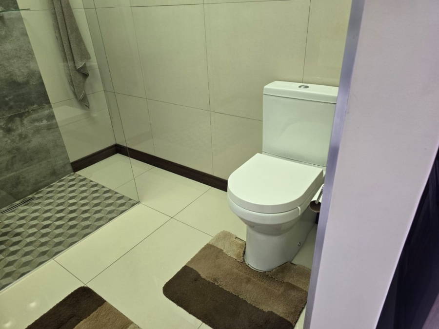 To Let 2 Bedroom Property for Rent in Symhurst Gauteng