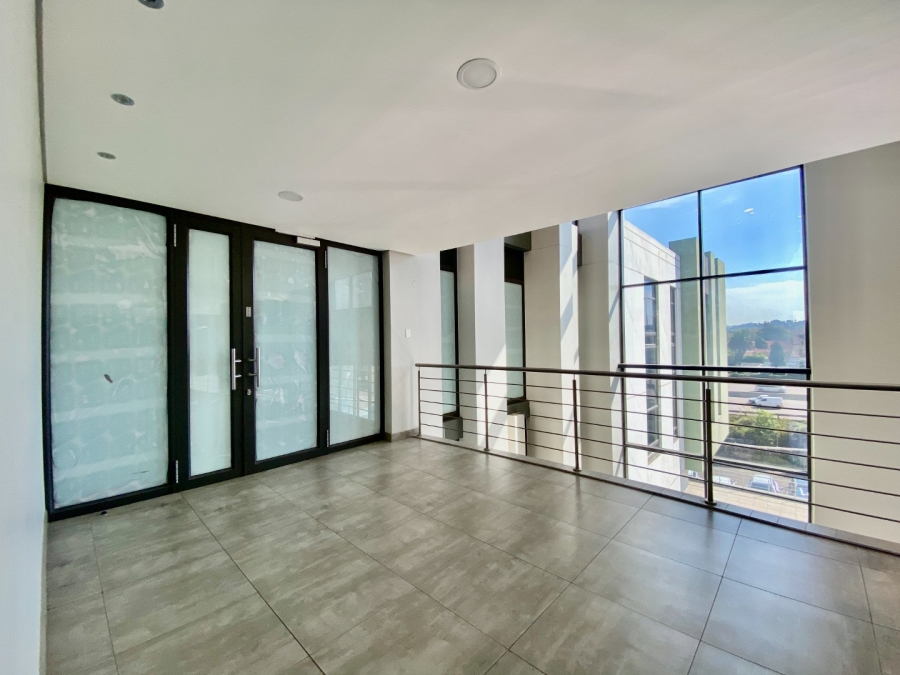 To Let Commercial Property for Rent in Doringkloof Gauteng