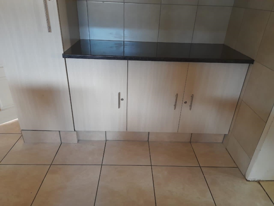 4 Bedroom Property for Sale in Westdene Gauteng