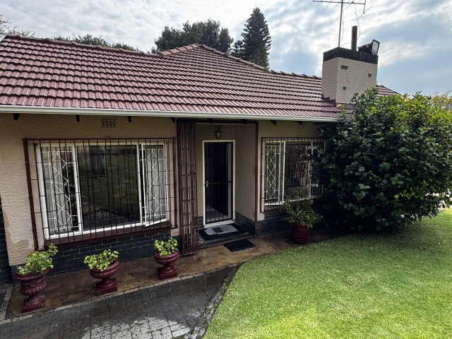  Bedroom Property for Sale in Lombardy East Gauteng