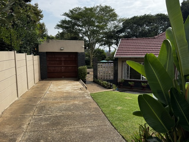  Bedroom Property for Sale in Lombardy East Gauteng