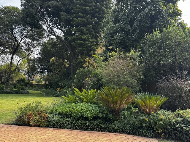  Bedroom Property for Sale in Lombardy East Gauteng