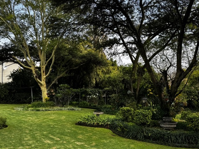  Bedroom Property for Sale in Lombardy East Gauteng
