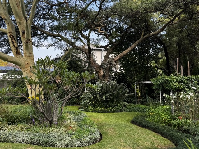  Bedroom Property for Sale in Lombardy East Gauteng
