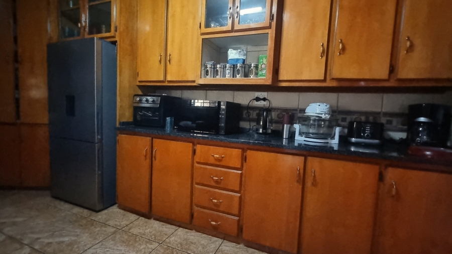 3 Bedroom Property for Sale in Sonland Park Gauteng