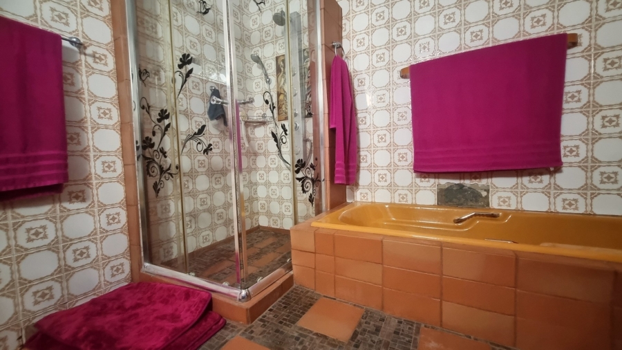3 Bedroom Property for Sale in Sonland Park Gauteng