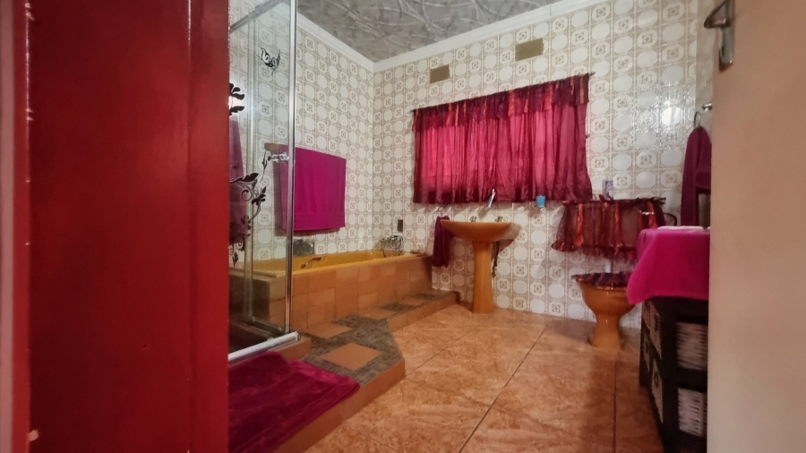 3 Bedroom Property for Sale in Sonland Park Gauteng