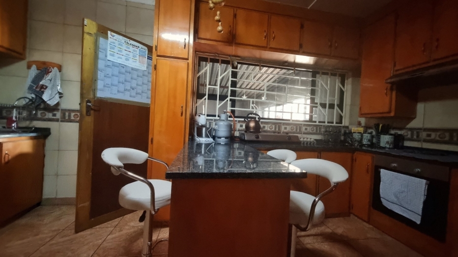 3 Bedroom Property for Sale in Sonland Park Gauteng