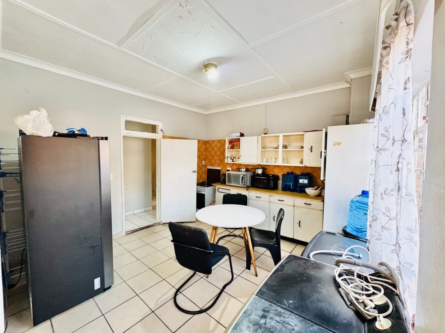2 Bedroom Property for Sale in Bezuidenhout Valley Gauteng