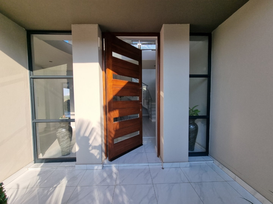 4 Bedroom Property for Sale in Copperleaf Estate Gauteng
