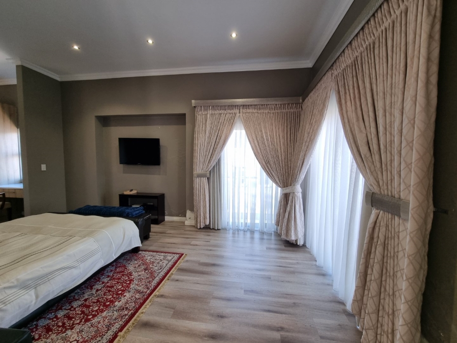 4 Bedroom Property for Sale in Copperleaf Estate Gauteng