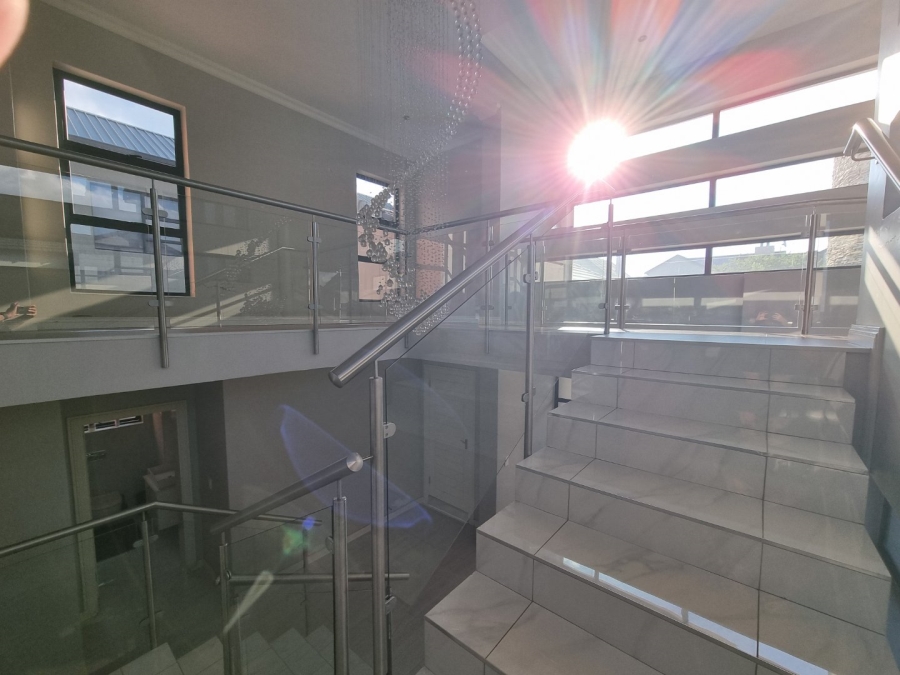 4 Bedroom Property for Sale in Copperleaf Estate Gauteng