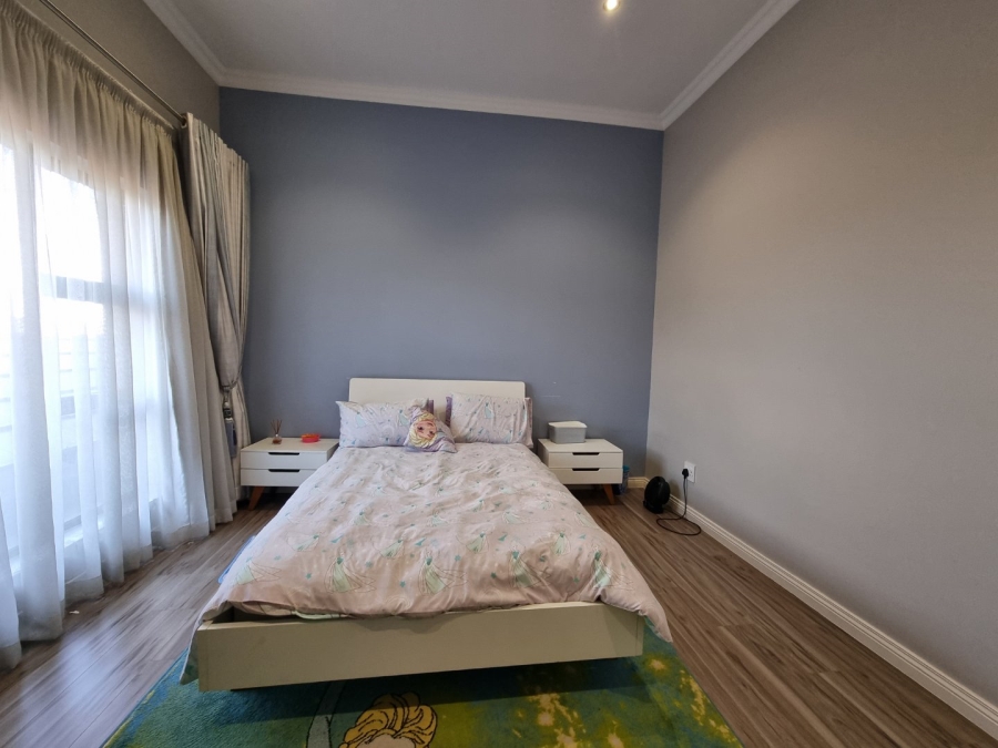 4 Bedroom Property for Sale in Copperleaf Estate Gauteng