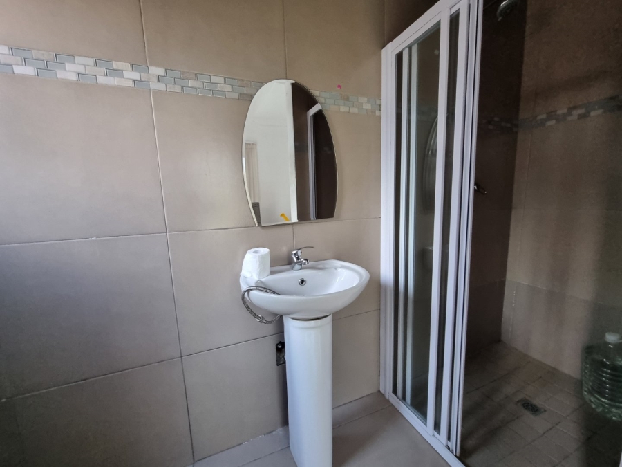4 Bedroom Property for Sale in Copperleaf Estate Gauteng
