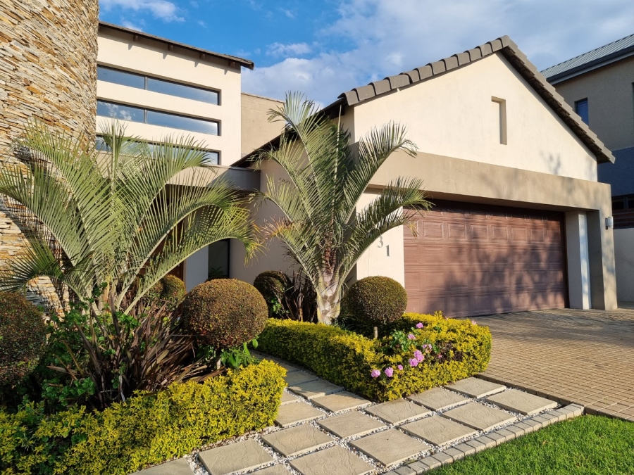 4 Bedroom Property for Sale in Copperleaf Estate Gauteng