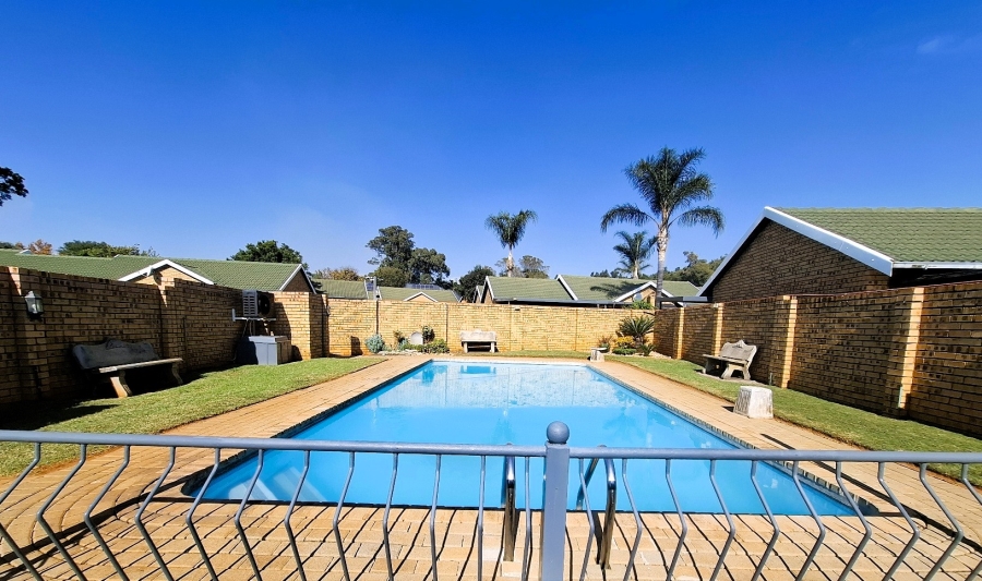 3 Bedroom Property for Sale in Equestria Gauteng