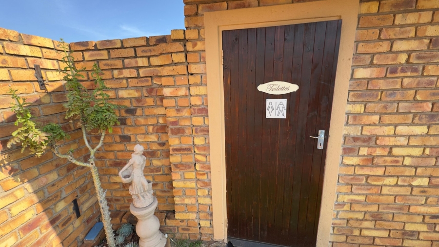 To Let 2 Bedroom Property for Rent in Rooihuiskraal North Gauteng