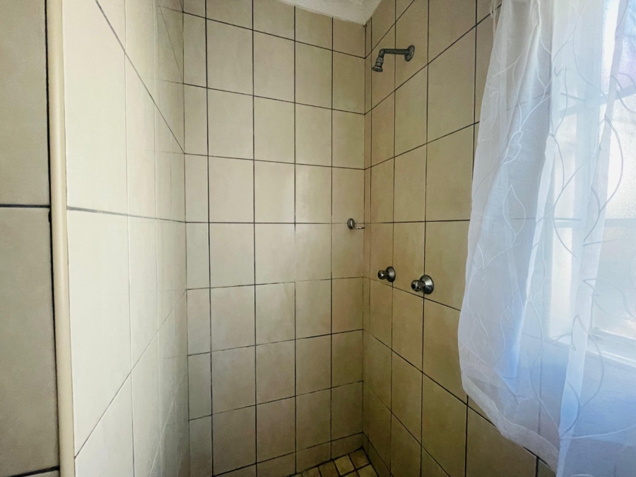 1 Bedroom Property for Sale in Comet Gauteng