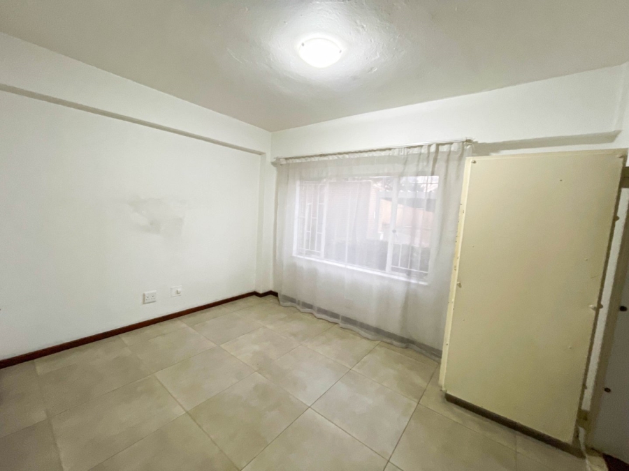 To Let 2 Bedroom Property for Rent in Randburg Central Gauteng