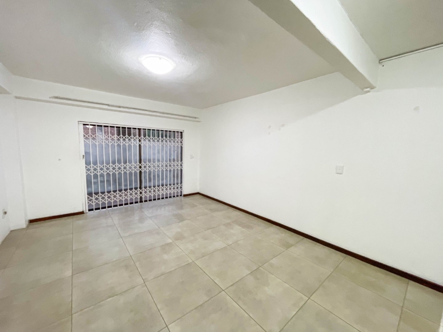 To Let 2 Bedroom Property for Rent in Randburg Central Gauteng