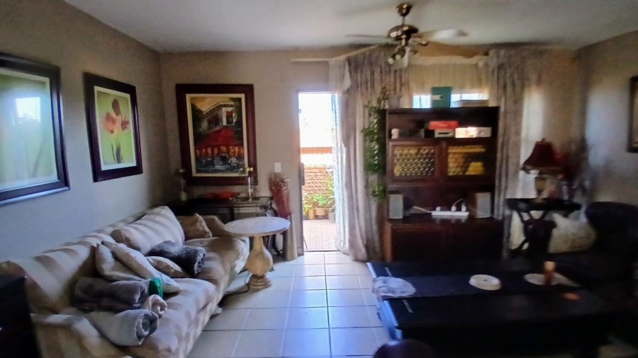 2 Bedroom Property for Sale in Florentia Gauteng