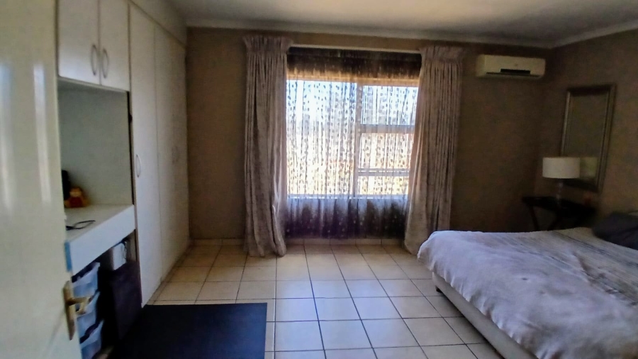 2 Bedroom Property for Sale in Florentia Gauteng