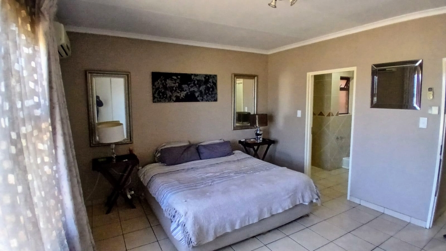 2 Bedroom Property for Sale in Florentia Gauteng
