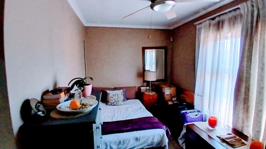 2 Bedroom Property for Sale in Florentia Gauteng