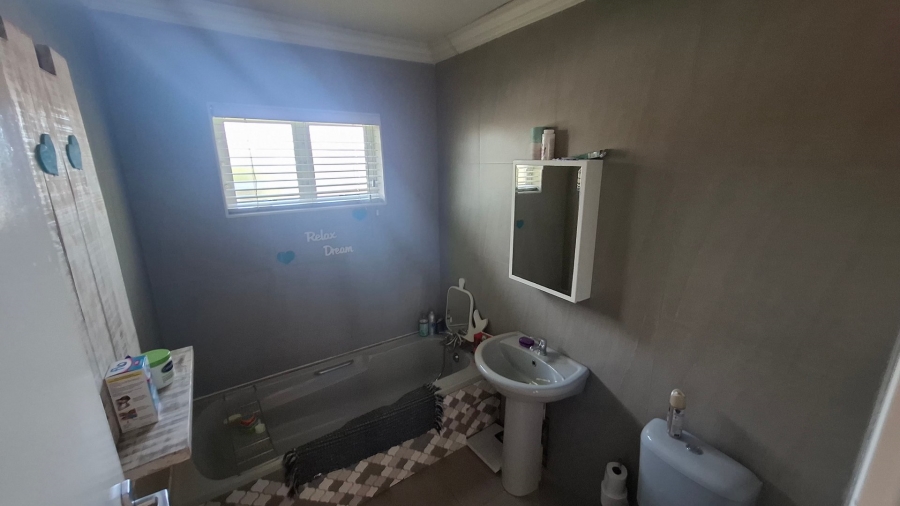  Bedroom Property for Sale in Eastleigh Gauteng