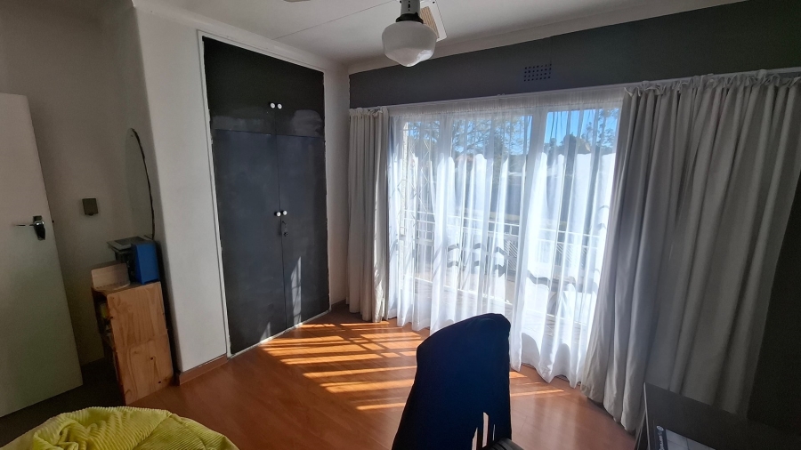  Bedroom Property for Sale in Eastleigh Gauteng