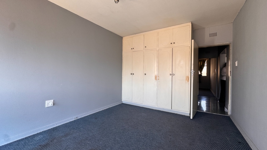 2 Bedroom Property for Sale in Three Rivers Proper Gauteng