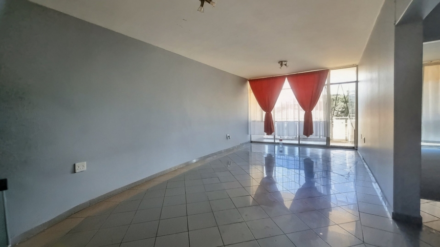 2 Bedroom Property for Sale in Three Rivers Proper Gauteng