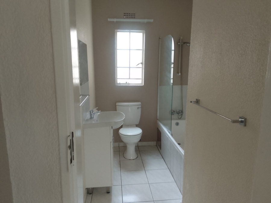 To Let 3 Bedroom Property for Rent in Eden Glen Gauteng