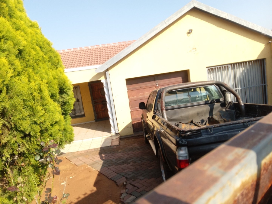 3 Bedroom Property for Sale in Philip Nel Park Gauteng