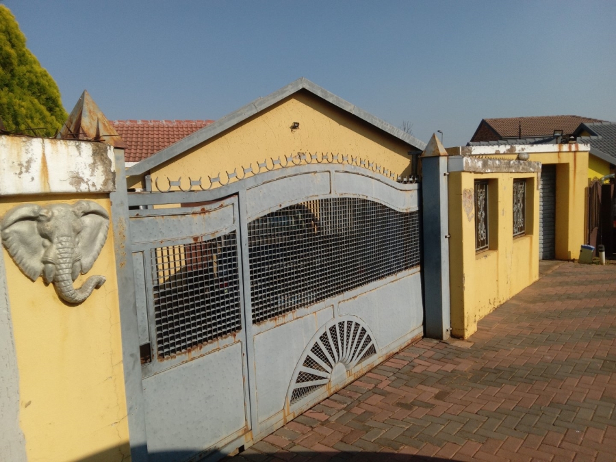 3 Bedroom Property for Sale in Philip Nel Park Gauteng
