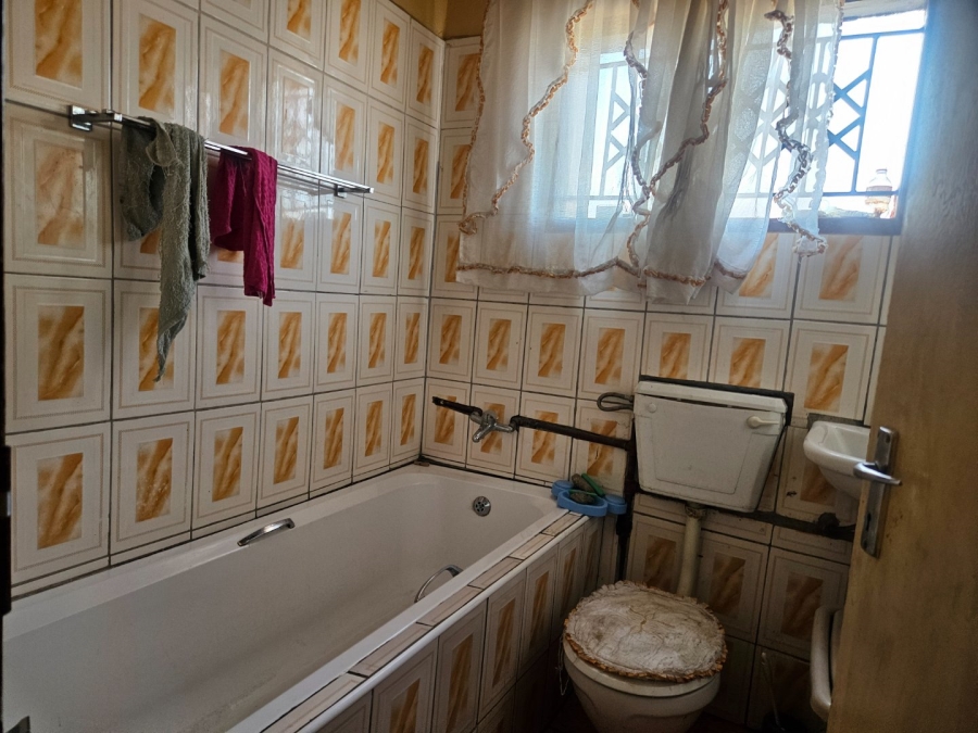 3 Bedroom Property for Sale in Daveyton Gauteng