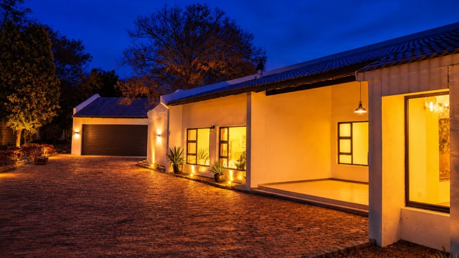 To Let 4 Bedroom Property for Rent in Fourways Gauteng