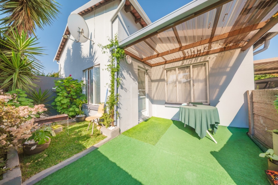 2 Bedroom Property for Sale in Eden Glen Gauteng